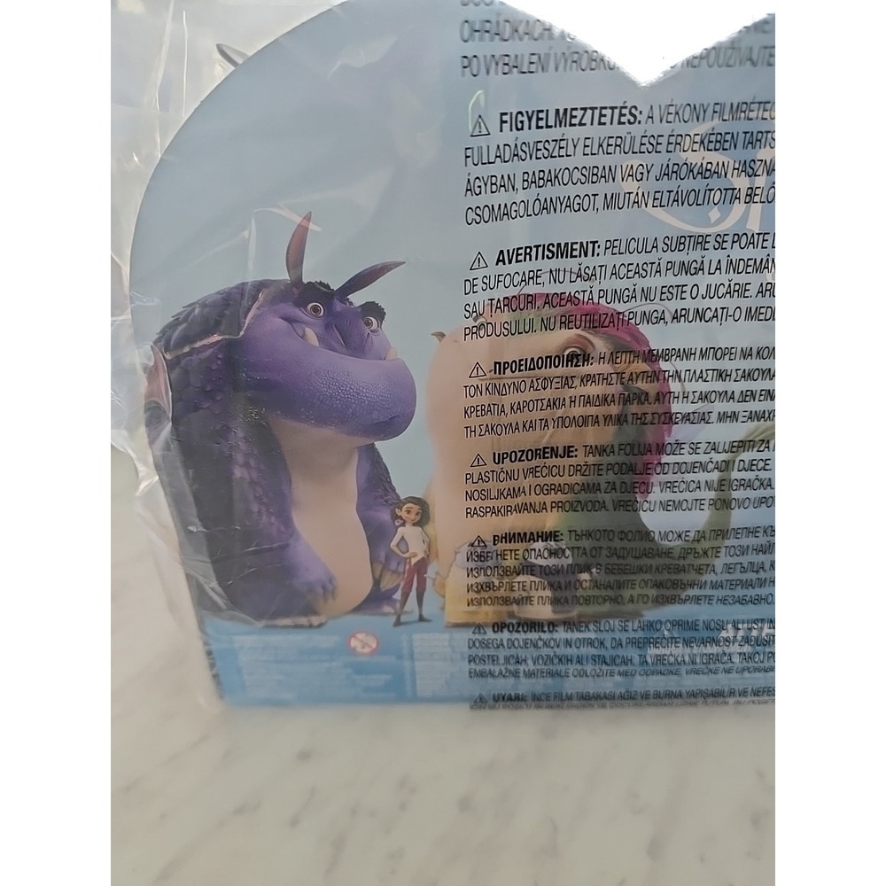 🦄✨ Spellbound Netflix Toy Set • Ellian Doll + Deluxe Gryphon & Cub • NEW Sealed - Picture 9 of 12